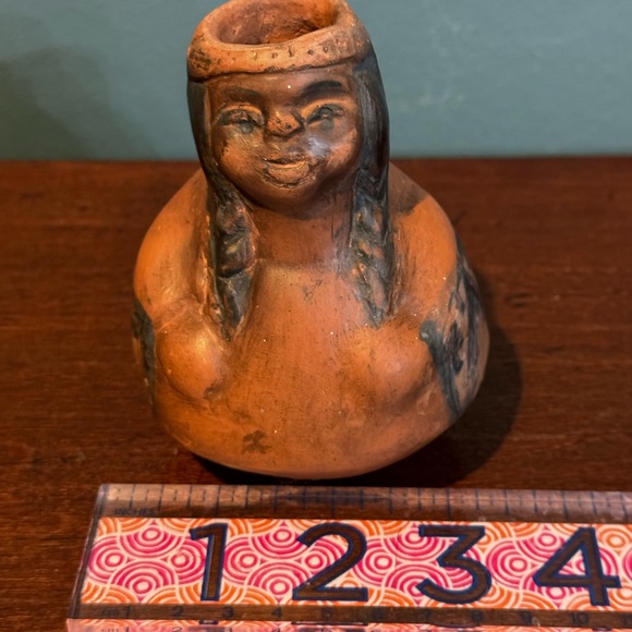 Folk Art Red Clay Native Woman with Papoose - Vessel, Vase Or Candleholder - Picture 8 of 11